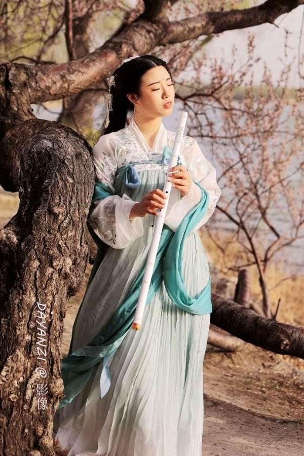 汉服吃瓜爆料大全最新,揭秘汉服吃瓜爆料大全背后的故事  第1张