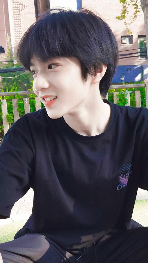 恋情爆料刘耀文视频,视频揭秘甜蜜瞬间 第3张 恋情爆料刘耀文视频,视频揭秘甜蜜瞬间 第3张