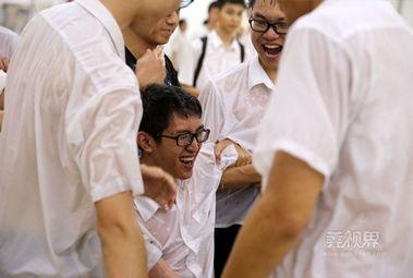 整蛊同学的爆料新闻,揭秘整蛊同学背后的惊人真相 第3张 整蛊同学的爆料新闻,揭秘整蛊同学背后的惊人真相 第3张