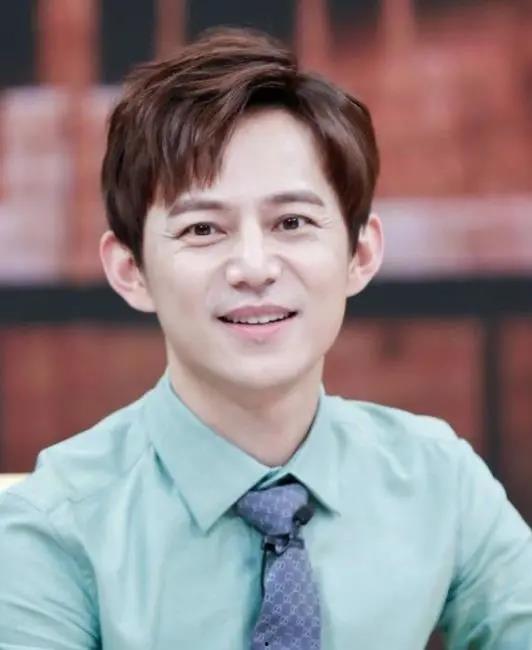 圈内爆料何炅完整版,圈内真相大起底