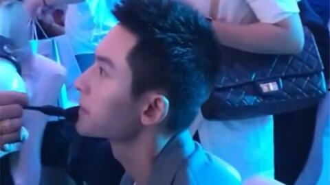 吃娱乐瓜的女孩是谁,吃娱乐瓜的女孩,她是如何成为热门话题的? 第3张 吃娱乐瓜的女孩是谁,吃娱乐瓜的女孩,她是如何成为热门话题的? 第3张