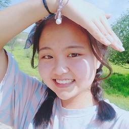 娱乐吃瓜群头像图片女生,揭秘娱乐吃瓜群中的时尚女神 第2张 娱乐吃瓜群头像图片女生,揭秘娱乐吃瓜群中的时尚女神 第2张