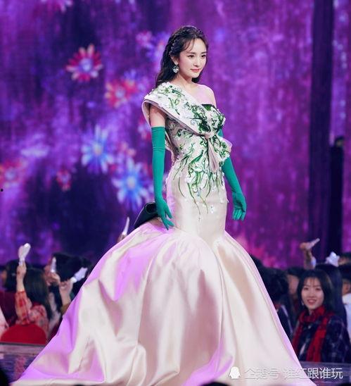 杨幂春晚礼服爆料视频,揭秘幕后制作过程 第3张 杨幂春晚礼服爆料视频,揭秘幕后制作过程 第3张